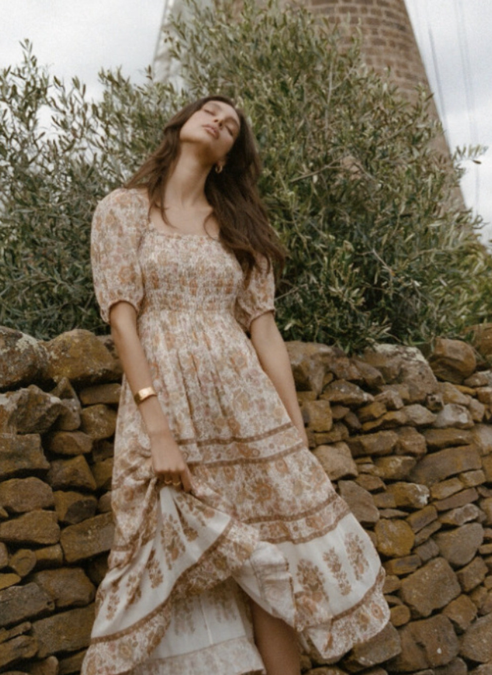 Spell & The Gypsy Co S Juniper Shirred Floral Smocked Midi Dress - Picture 1 of 8